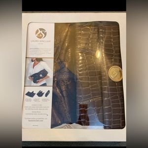 NIB -Lauro Sinclair purseabilities